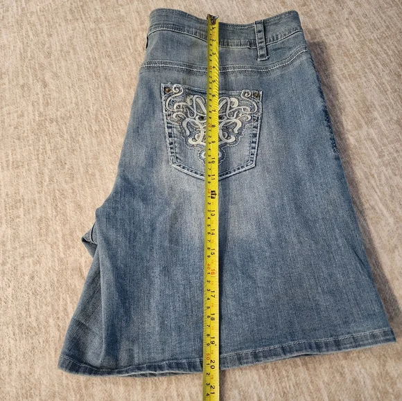 Sparkle shorts - Picture 7 of 8